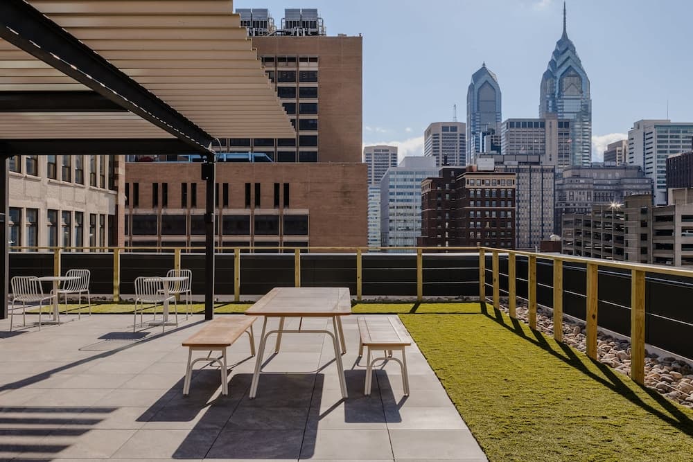 Sosuite One Bed Apt w Rooftop, Gym, Laundry property views in Philadelphia, PA — gallery photo 3