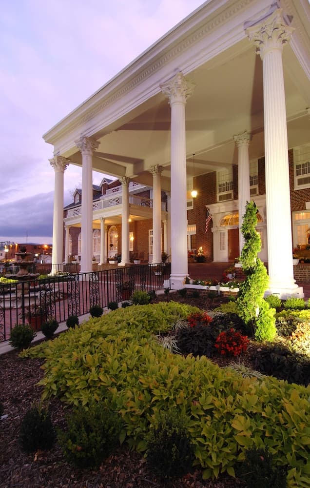 Mimslyn Inn Historic Hotels Of America gallery photo in Luray, VA — image 14
