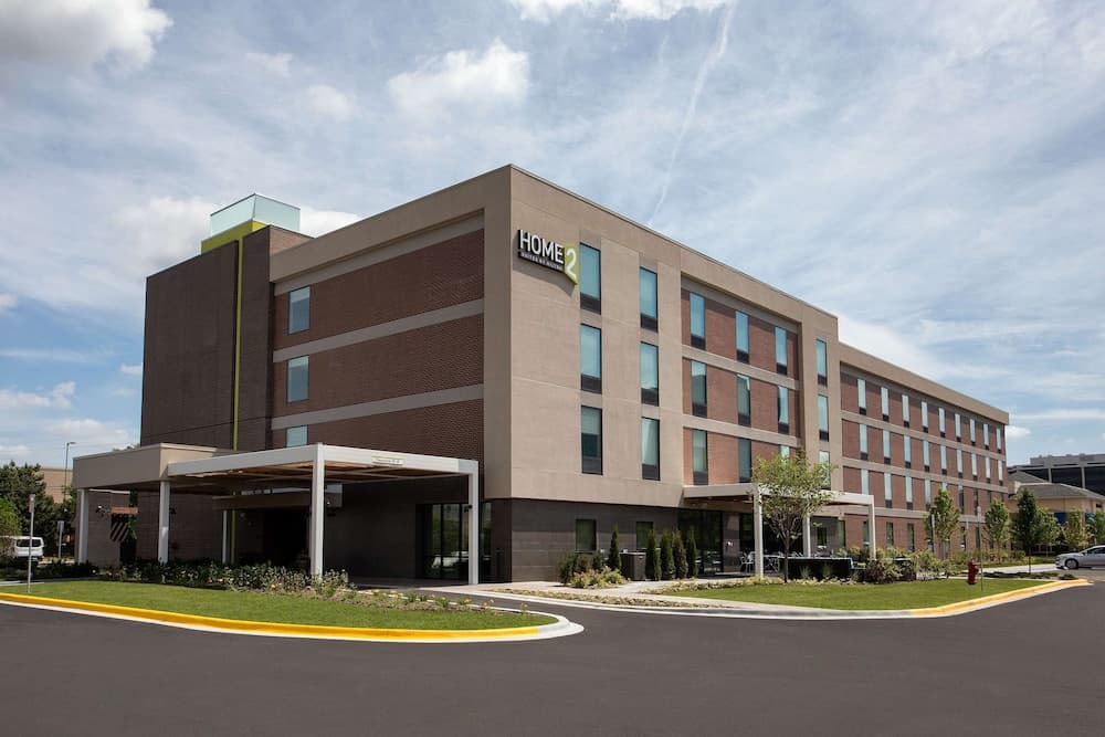Home2 Suites by Hilton Chicago/Schaumburg, IL featured exterior or lobby in Schaumburg, IL — similar hotel