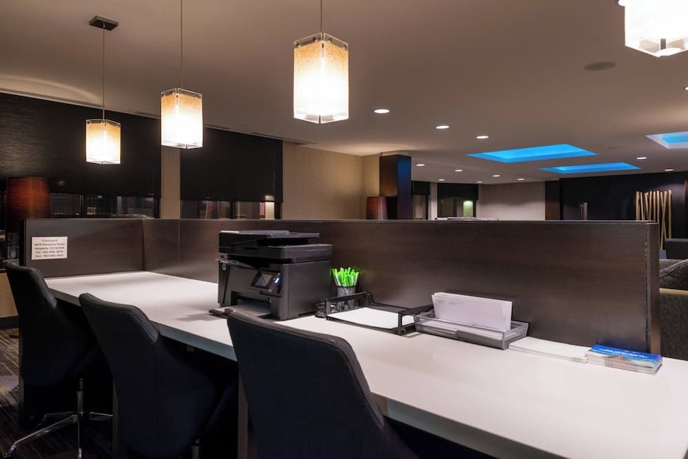 Courtyard Marriott Victorville gallery photo in Hesperia, CA — image 30