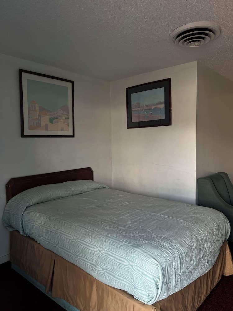 Hospitality Inn By Belvilla Selma US 80 AL property views in Selma, AL — gallery photo 3