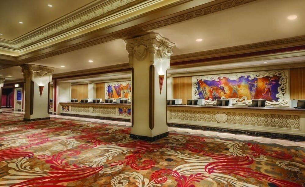 Circus Circus Hotel, Casino & Theme Park interior in Las Vegas, NV — gallery photo 2
