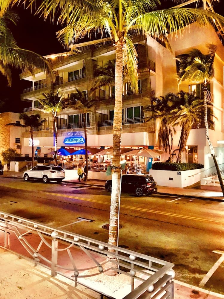 De Soleil Hotel on Ocean Drive featured exterior or lobby in Miami Beach, FL — similar hotel