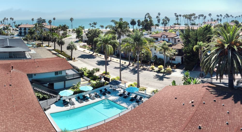 Pacific Crest Hotel Santa Barbara featured exterior or lobby in Santa Barbara, CA — similar hotel