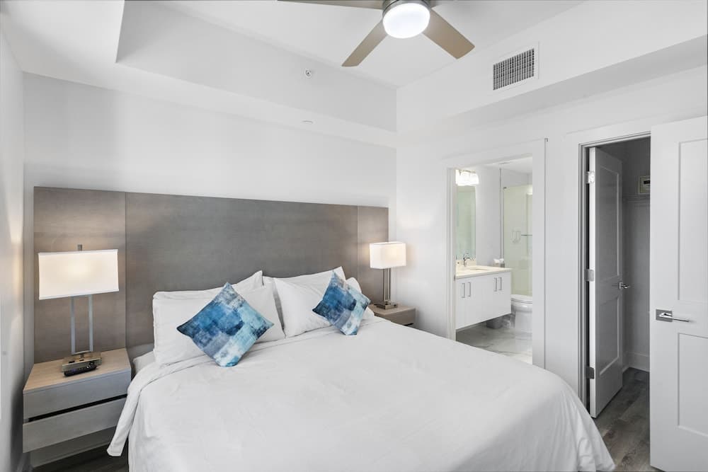 Ocean Club Treasure Island Hotel property views in Treasure Island, FL — gallery photo 3
