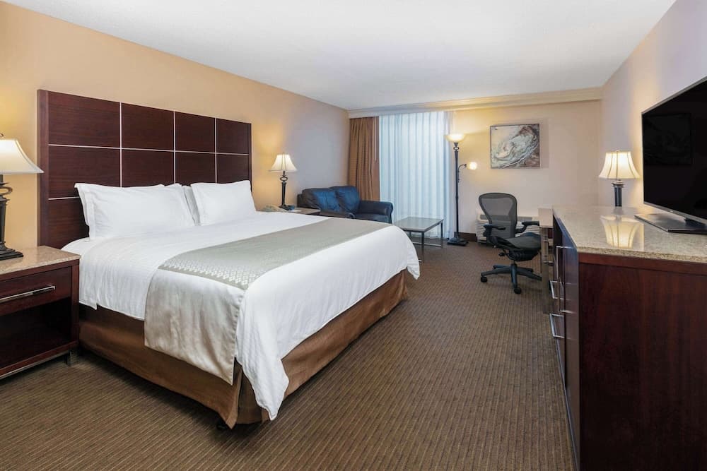 Wyndham Riverfront Hotel gallery photo in Little Rock, AR — image 4