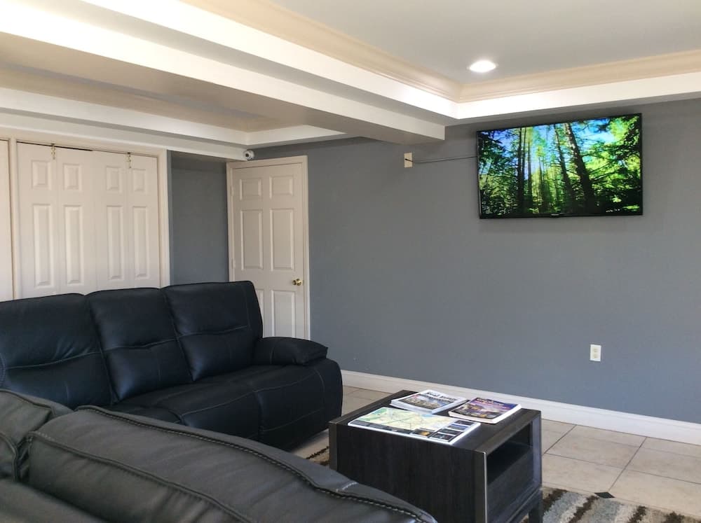 Super 8 by Wyndham Chattanooga/East Ridge property views in Chattanooga, TN — gallery photo 3