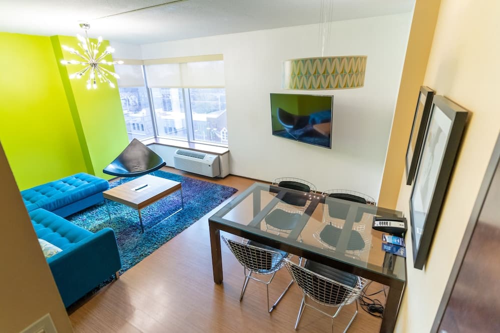 Moonrise Hotel gallery photo in St. Louis, MO — image 21