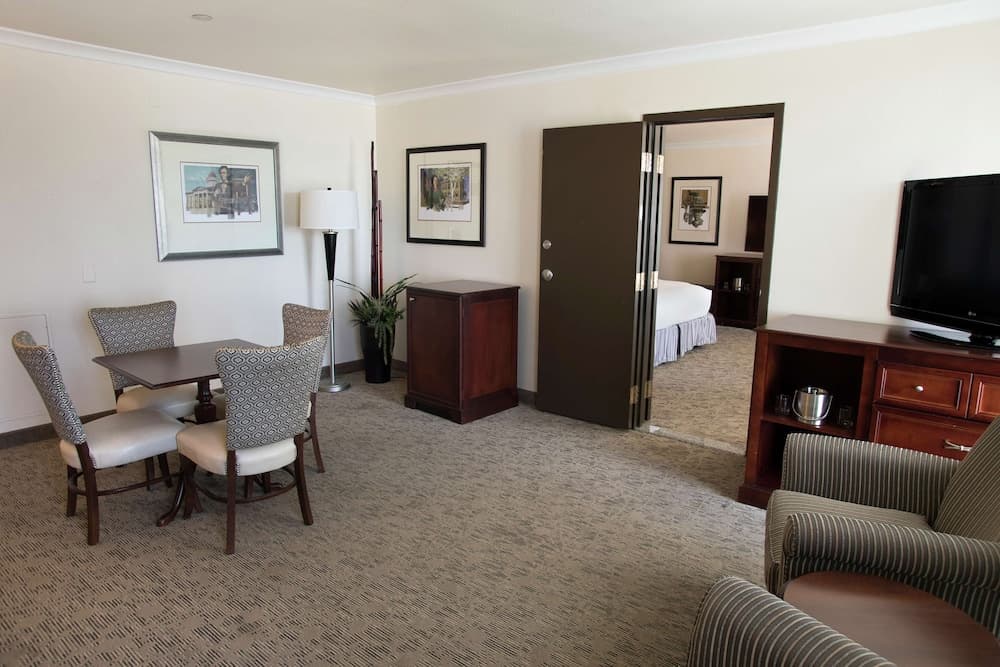 President Abraham Lincoln Springfield - DoubleTree by Hilton gallery photo in Springfield, IL — image 46