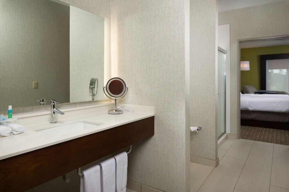 Holiday Inn Express Hotel & Suites Independence-Kansas City by IHG gallery photo in Independence, MO — image 36