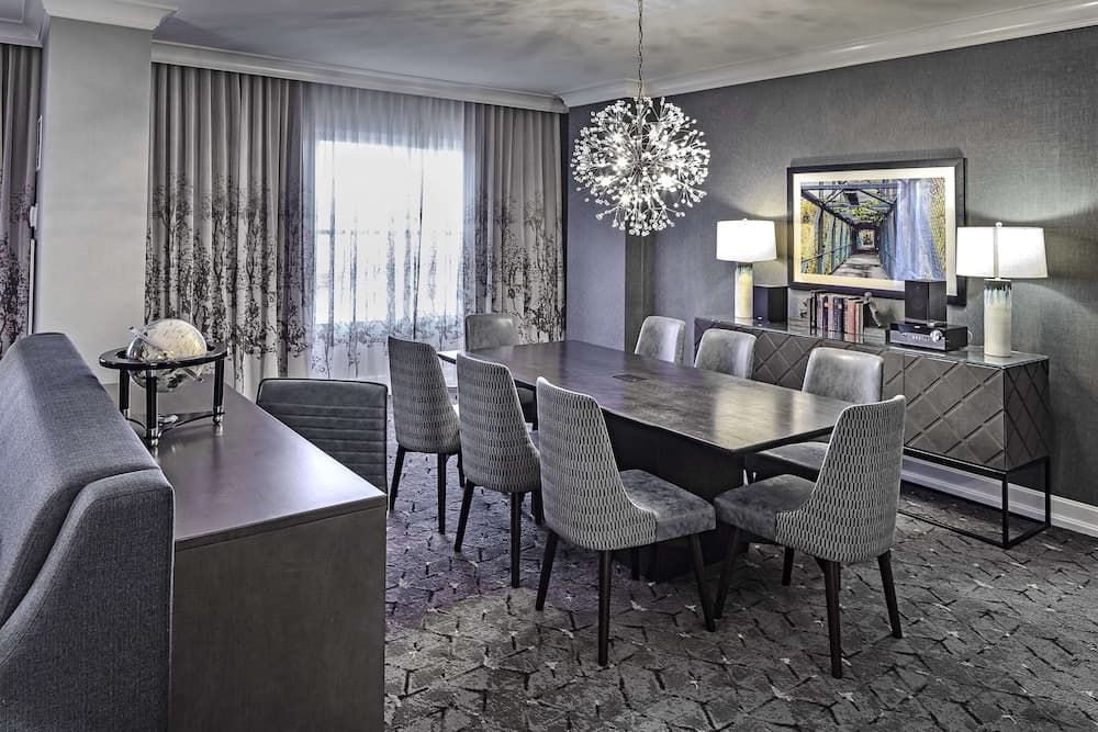 DoubleTree by Hilton Hotel Modesto property views in Modesto, CA — gallery photo 3