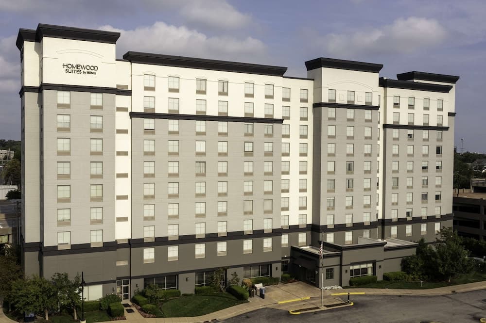 Homewood Suites by Hilton St Louis - Galleria — hotel in Richmond Heights, Missouri