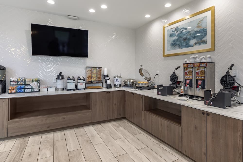 Staybridge Suites Dallas Grand Prairie by IHG gallery photo in Grand Prairie, TX — image 66