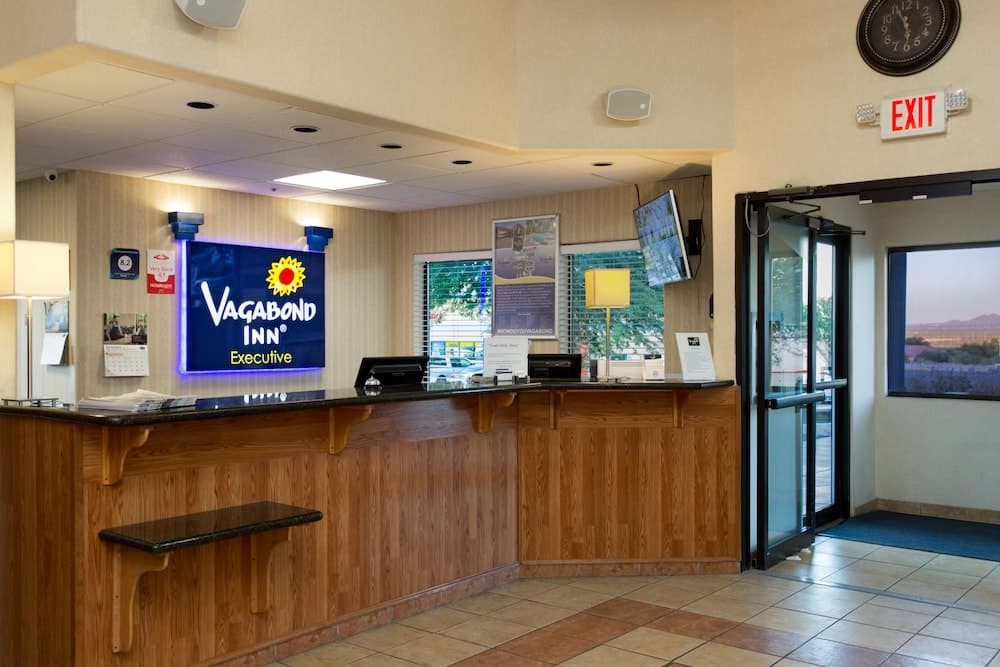 Vagabond Inn Executive - Green Valley — hotel in Valle, Arizona