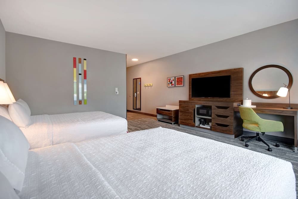 Hampton Inn & Suites Ontario Rancho Cucamonga gallery photo in Rancho Cucamonga, CA — image 21
