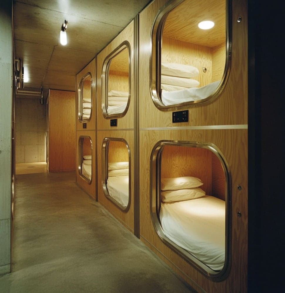Podtel interior in Honolulu, HI — gallery photo 2