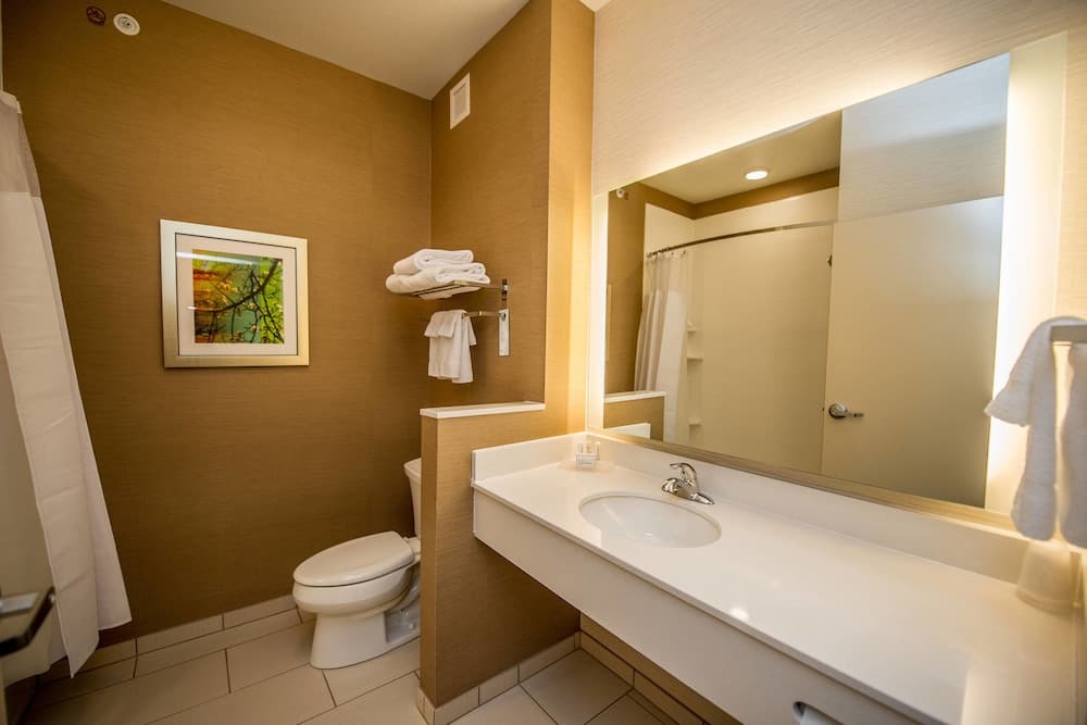 Fairfield Inn & Suites Cambridge gallery photo in Cambridge, OH — image 53