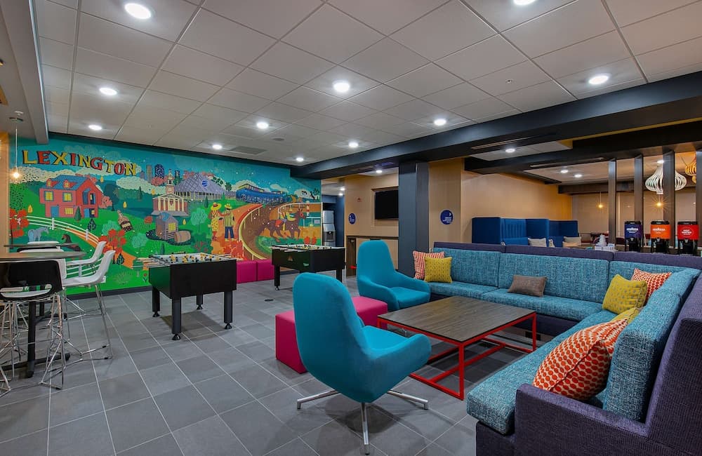 Tru by Hilton University Medical Center property views in Lexington, KY — gallery photo 3