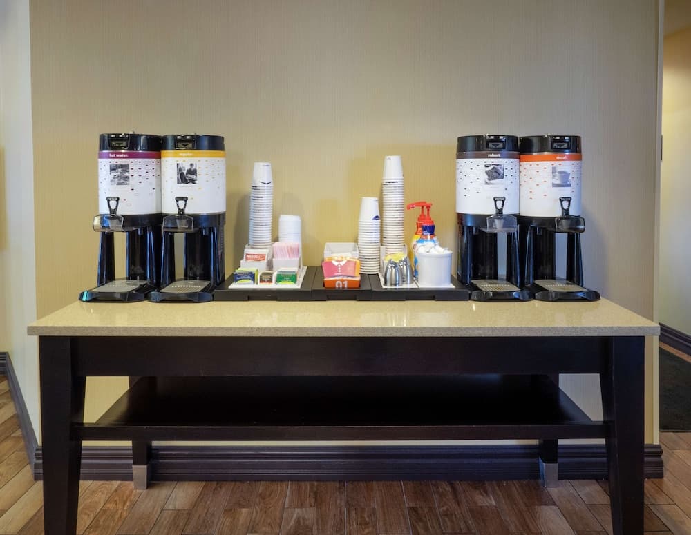 Hampton Inn Hazleton gallery photo in Sugarloaf, PA — image 41