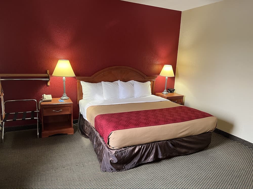 Express Inn & Suites featured exterior or lobby in Decatur, IN — similar hotel