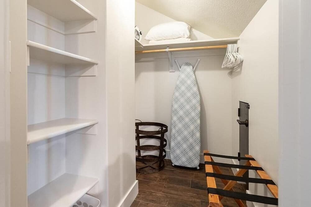Aspenwood Manor South gallery photo in Provo, UT — image 112