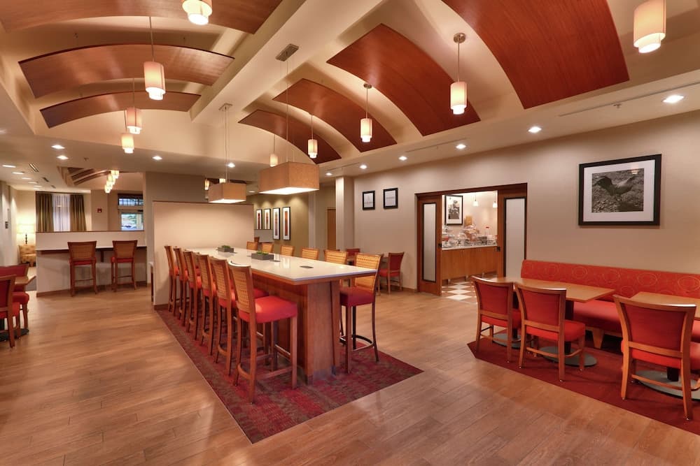 Hampton Inn & Suites Orem gallery photo in Orem, UT — image 8