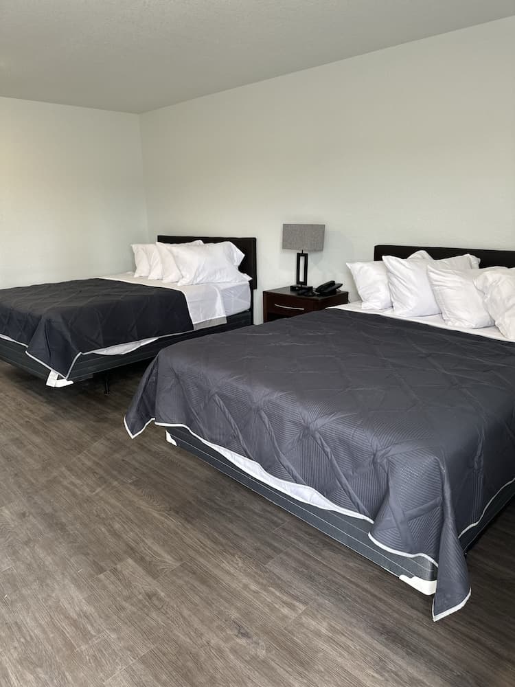 Hochabel Hotel interior in Idabel, OK — gallery photo 2