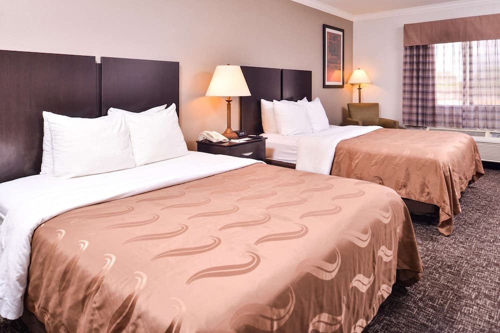 Quality Inn & Suites Beaumont gallery photo in Beaumont, TX — image 38