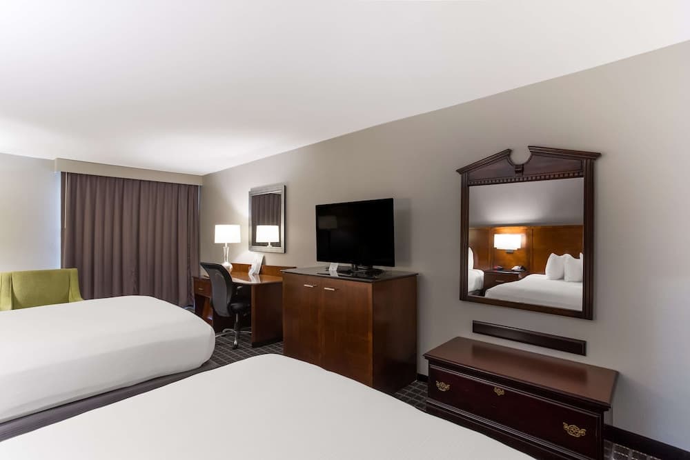 SureStay Plus Hotel by Best Western Greenwood interior in Greenwood, MS — gallery photo 2