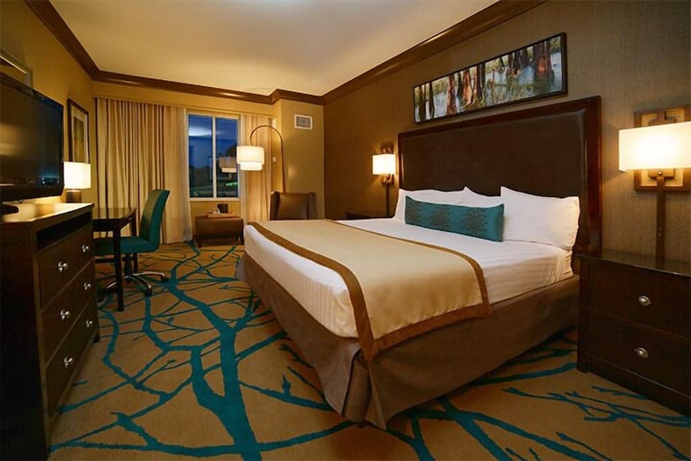 Riverwalk Casino Hotel property views in Vicksburg, MS — gallery photo 3