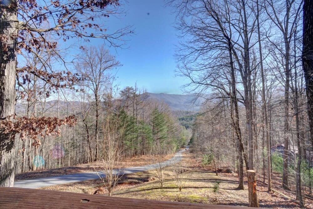 Paradise Hills Winery Resort and Spa property views in Blairsville, GA — gallery photo 3
