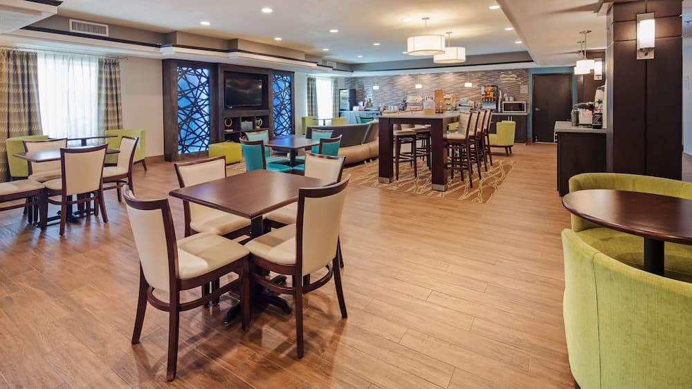 Garner Hotel Liberal North property views in Liberal, KS — gallery photo 3