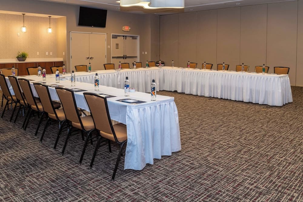 SpringHill Suites Houston Baytown gallery photo in Baytown, TX — image 35