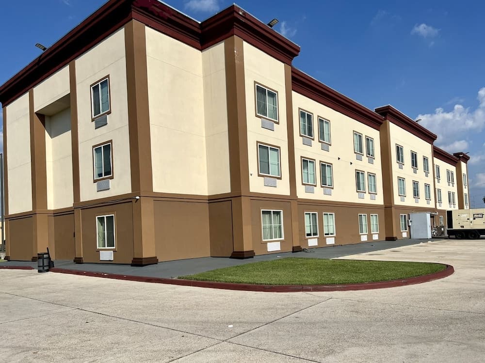 Red Roof Inn & Suites Houma gallery photo in Houma, LA — image 15