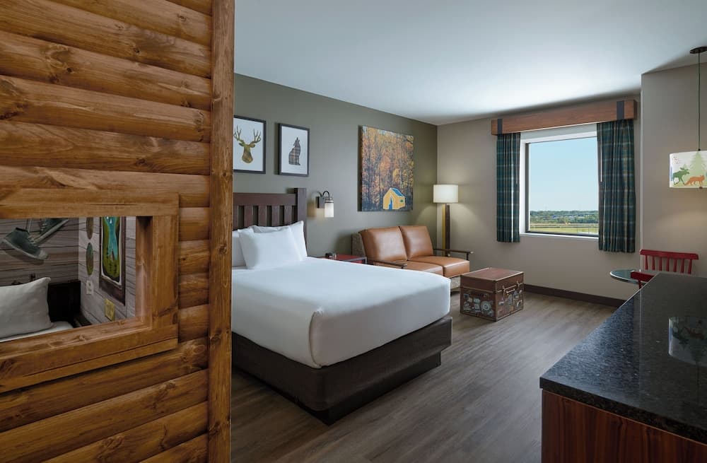 Great Wolf Lodge Webster property views in Webster, TX — gallery photo 3