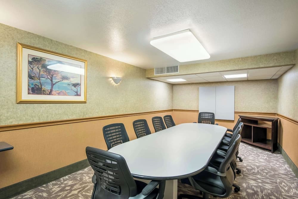 Clarion Inn Grand Junction gallery photo in Grand Junction, CO — image 18