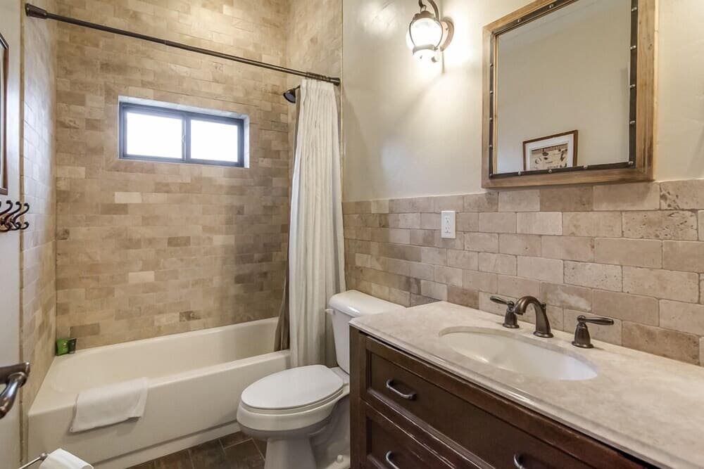 Aspenwood Manor gallery photo in Provo, UT — image 185