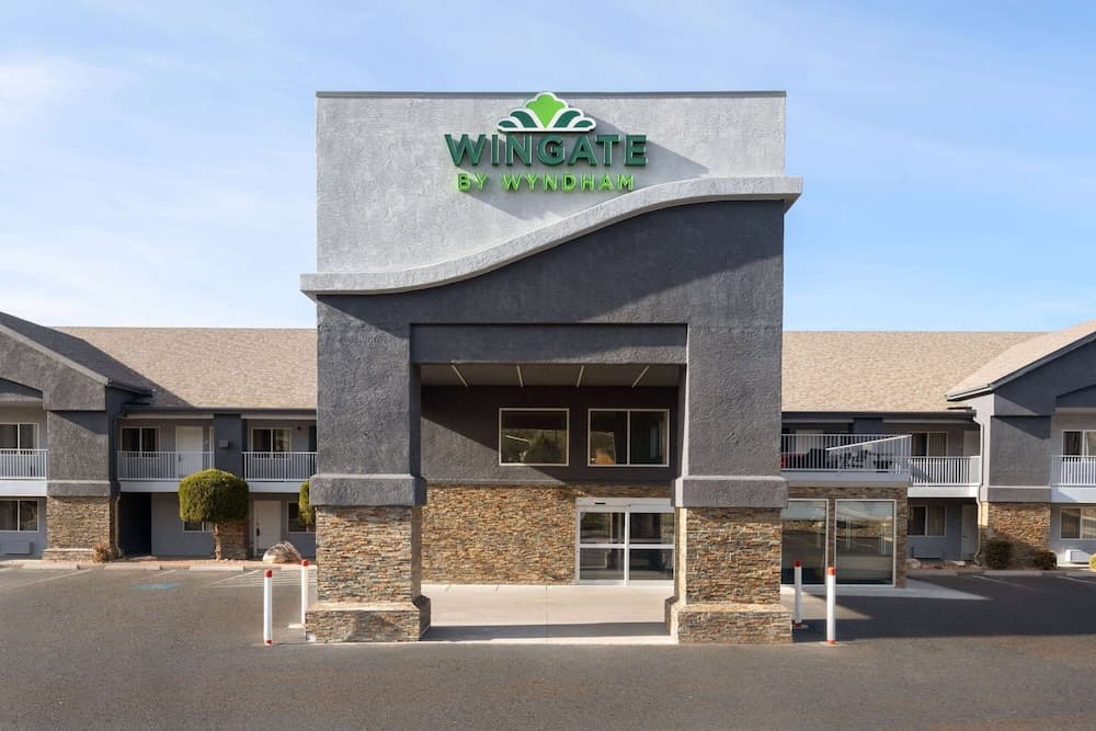 Wingate by Wyndham Cedar City property views in Cedar City, UT — gallery photo 3