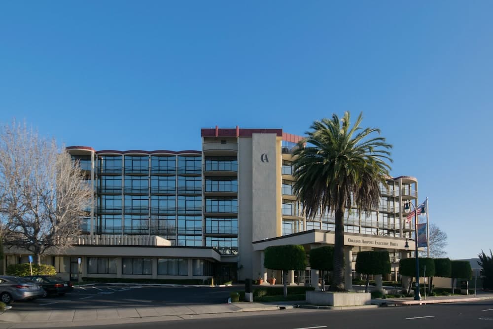 Oakland Airport Executive Hotel — hotel in Oakland, California