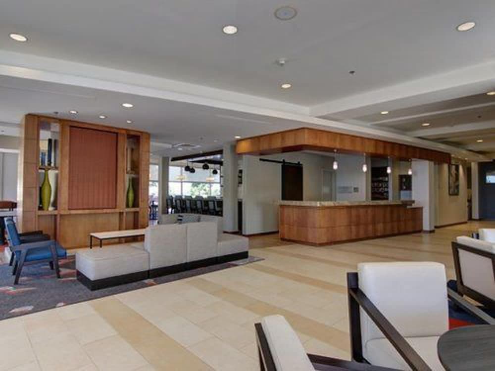 HYATT house Chicago/Naperville/Warrenville property views in Warrenville, IL — gallery photo 3