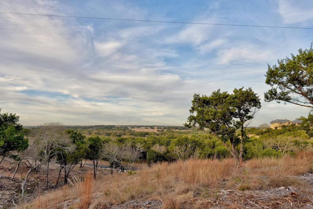 Lucky Arrow Retreat - Dripping Springs gallery photo in Dripping Springs, TX — image 57