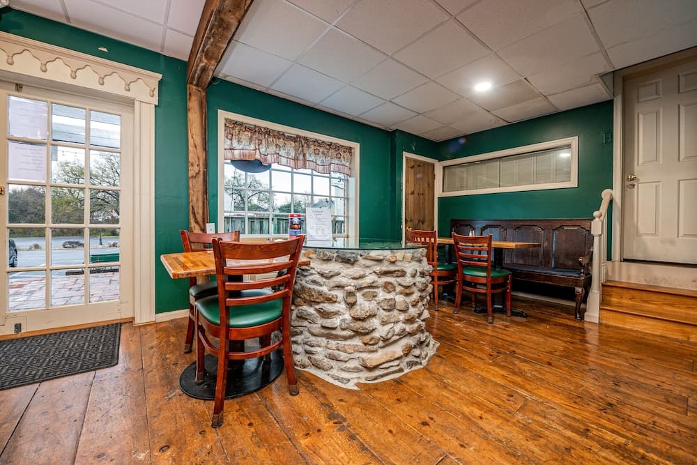 Wayside Inn gallery photo in Middletown, VA — image 31