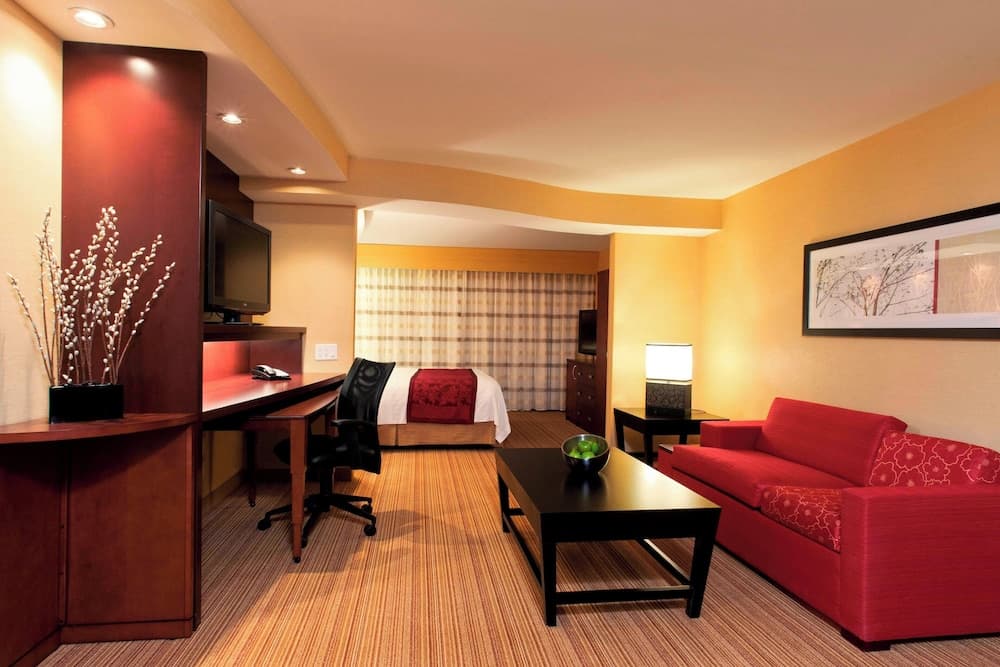 Courtyard by Marriott Newburgh Stewart Airport gallery photo in Newburgh, NY — image 26