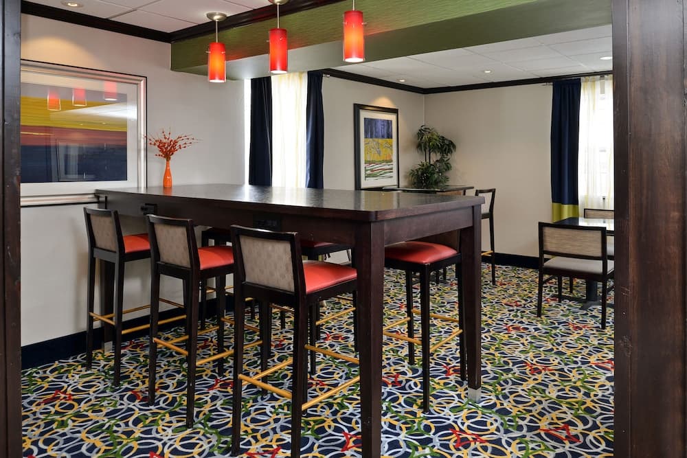 Best Western Inn gallery photo in Elyria, OH — image 22