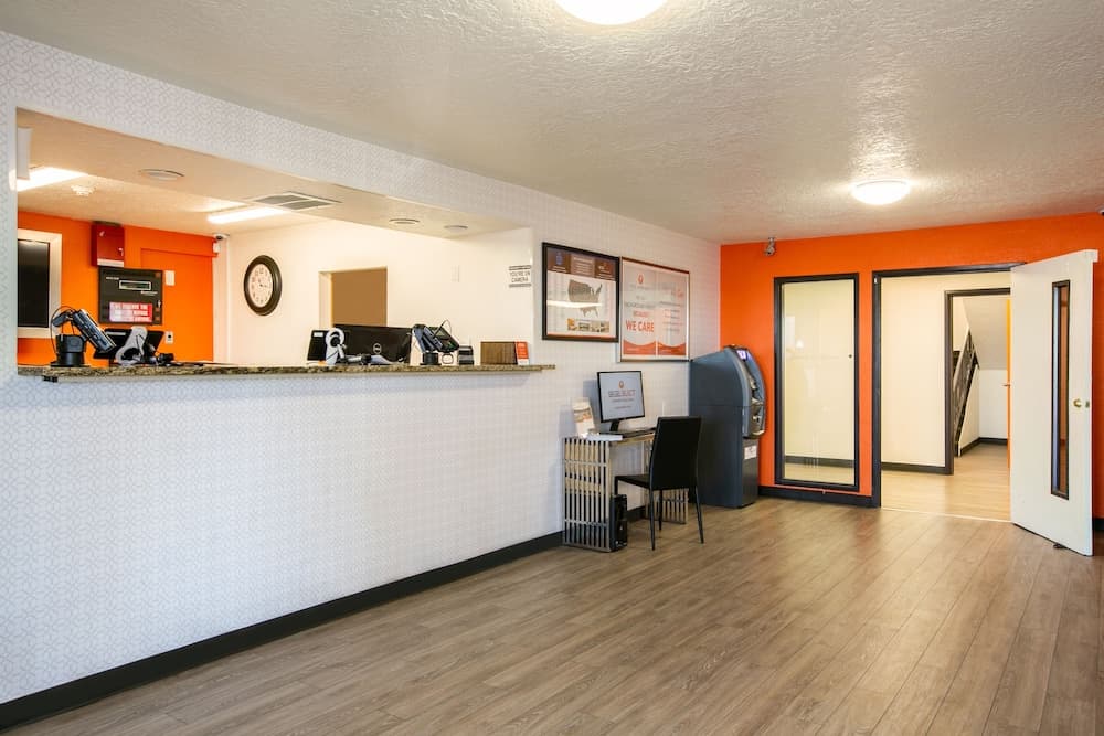 Siegel Select Albuquerque property views in Albuquerque, NM — gallery photo 3