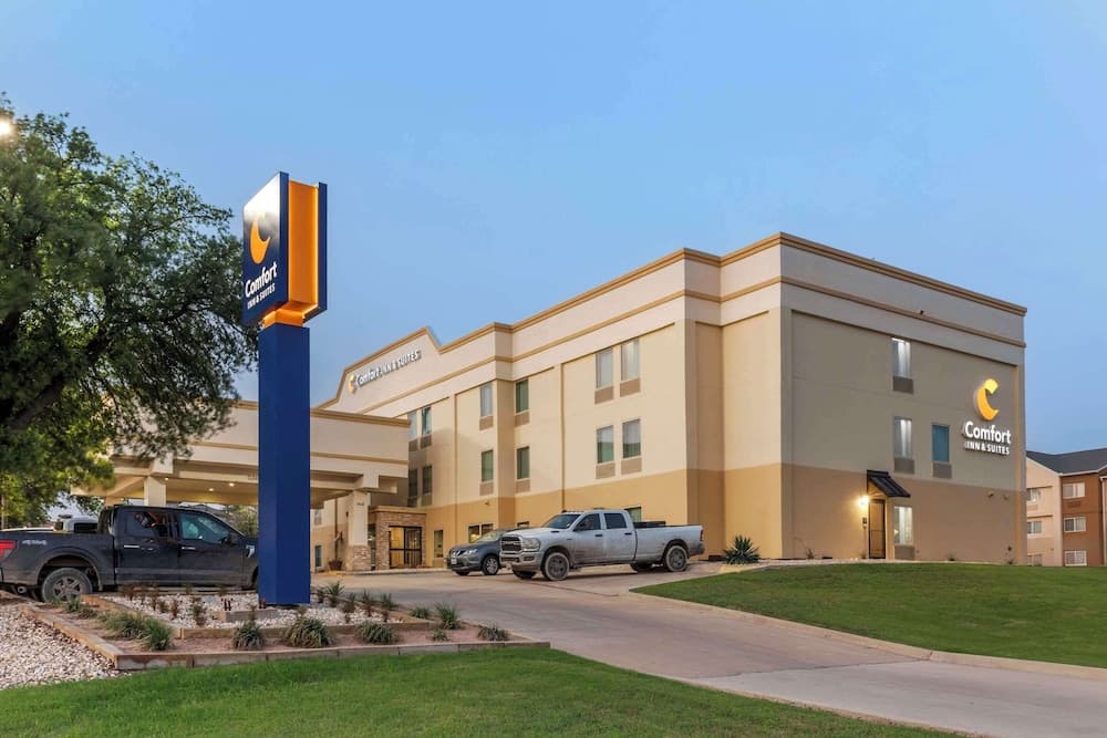 Comfort Inn & Suites Temple - Medical Center gallery photo in Temple, TX — image 26