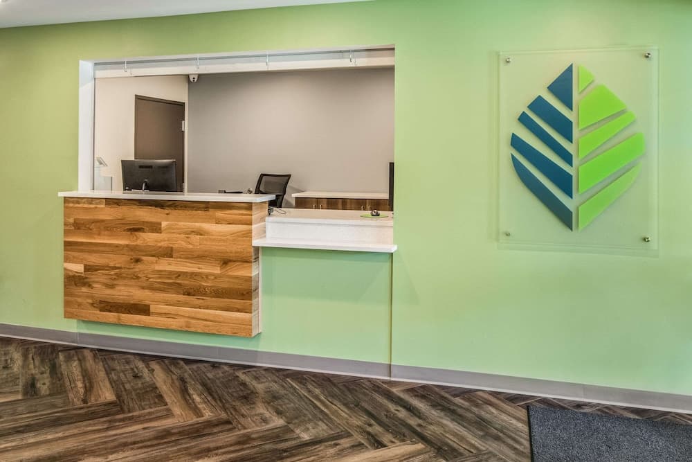 WoodSpring Suites Greenville Haywood Mall property views in Greenville, SC — gallery photo 3