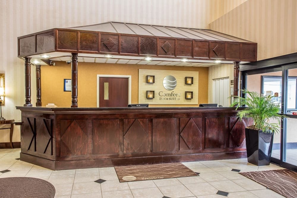 Comfort Inn & Suites Ft. Jackson Maingate property views in Columbia, SC — gallery photo 3