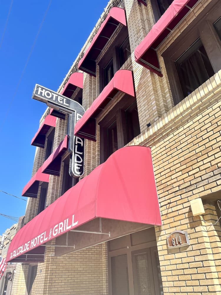 The Alcalde Hotel — hotel in Gonzales, Texas