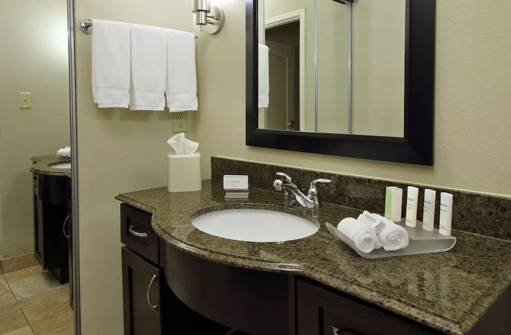 Homewood Beaumont, TX property views in Beaumont, TX — gallery photo 3